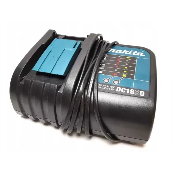 Aku rázový skrutkovač 18V 2x3,0Ah Makita DHP453SFE