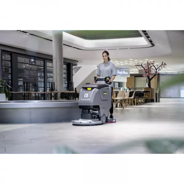 Podlahový mycí stroj s odsáváním B 50 W Bp Pack 80Ah Li+D51 Kärcher 1.533-221.0