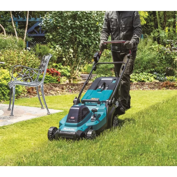 Aku sekačka 430mm Li-ion XGT 40V bez aku Makita LM004GZ