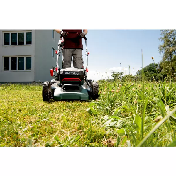Aku sekačka na trávu 18V/2x5,2Ah RM 36-18 LTX BL 46 Metabo 601606650