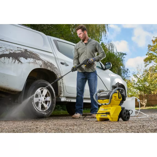 Akumulátorový tlakový čistič 2xV20 55/70/100 bar 18V bez akumulátora Stanley FatMax SFMCPW1500B