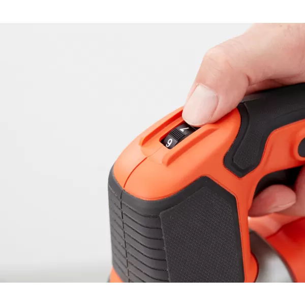 Píla priamočiara 650W Black&Decker BES610