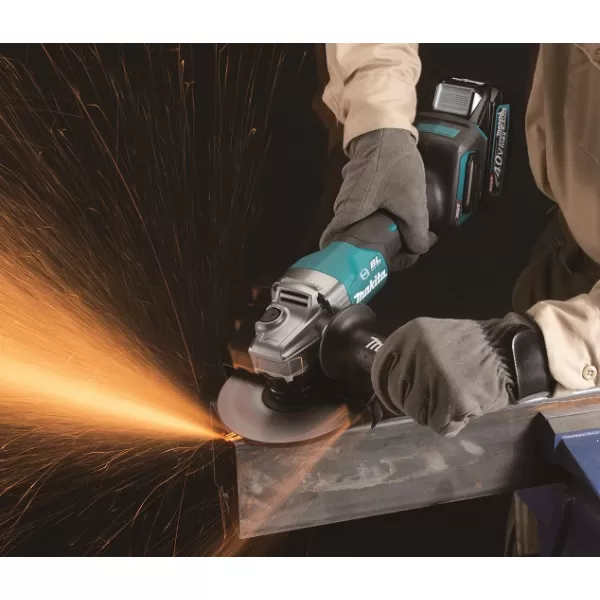 Aku úhlová bruska 150mm Li-ion XGT 40V bez aku Makita GA036GZ