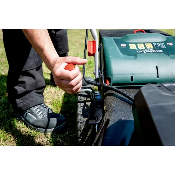 Aku sekačka na trávu 18V/2x5,2Ah RM 36-18 LTX BL 46 Metabo 601606650