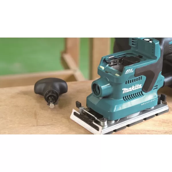 Aku vibrační bruska 93x185mm Li-ion LXT 18V bez aku Makita DBO380Z