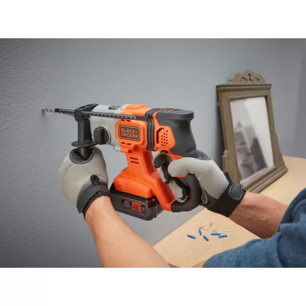 Aku kombinované kladivo 18V 1x4,0Ah v kufru Black&Decker BCD900M1K