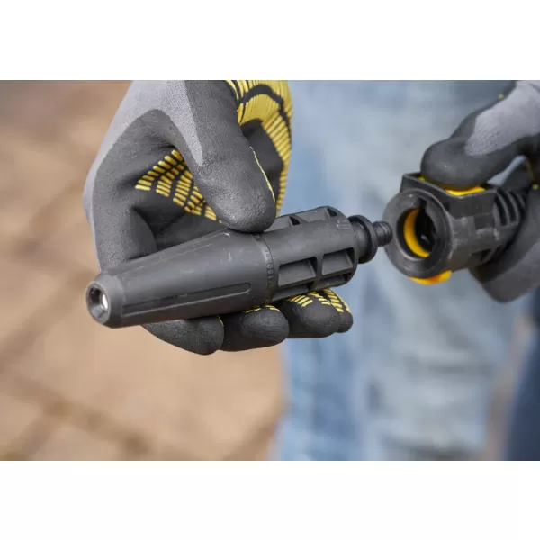 Akumulátorový tlakový čistič 2xV20 55/70/100 bar 18V bez akumulátora Stanley FatMax SFMCPW1500B