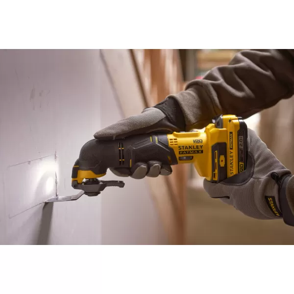 Kombo sada aku nářadí V20 18V 2x2,0Ah Stanley FatMax SFMCK213D2S