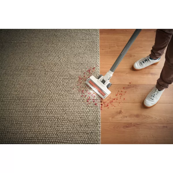 Aku tyčový vysavač 2V1 18V 1x1,5h s integrovaným akumulátorem Black&Decker BHFEA515J