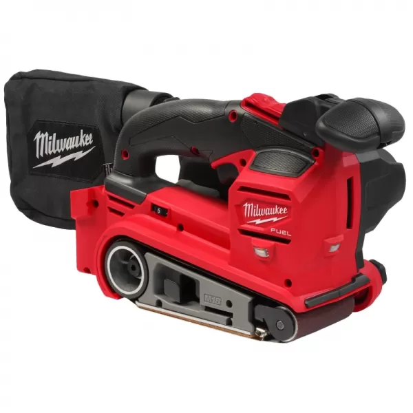 Aku pásová bruska M18 FUEL™ 75 mm 18V bez aku Milwaukee M18FBTS75-0