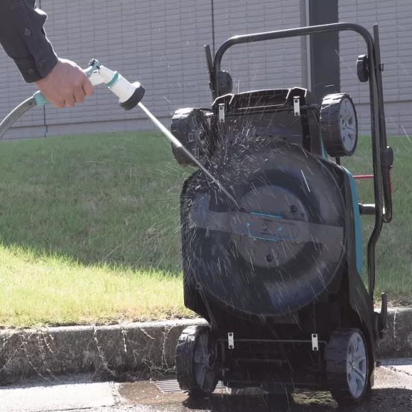 Aku sekačka 380mm Li-ion XGT 40V bez aku Makita LM003GZ