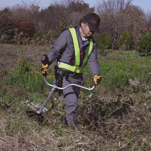 Aku křovinořez Li-ion XGT 40V bez aku Makita UR013GZ04