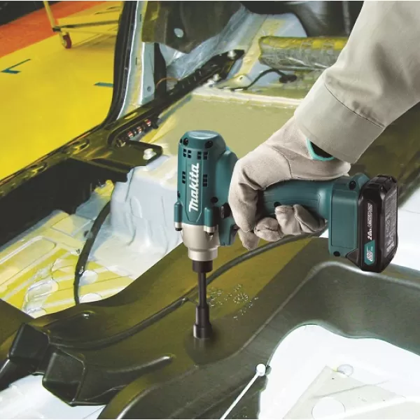 Aku bezuhlíkový rázový šroubovák Li-ion CXT 12V bez aku Makita TD112DMZ