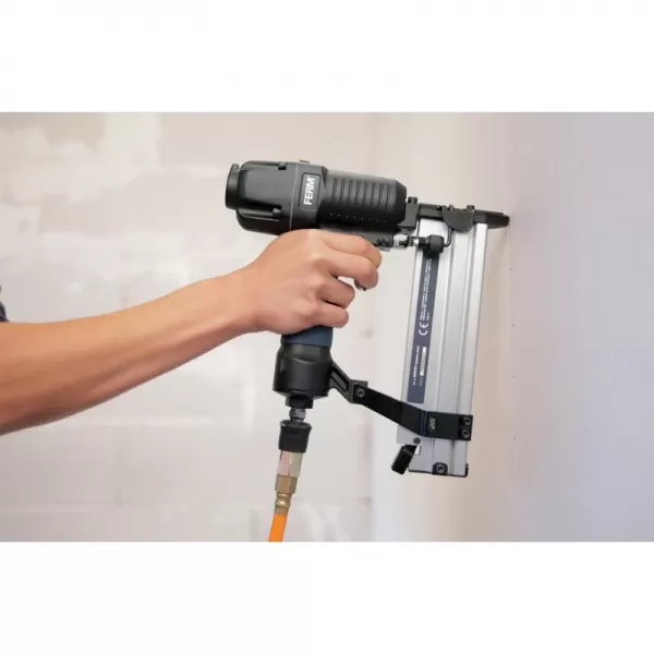 Sponkovačka / hřebíkovačka FERM ATM1051