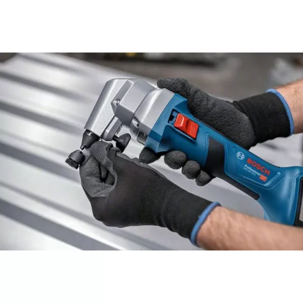Aku prostřihovač Bosch GNA 18V-16 E 0601529601