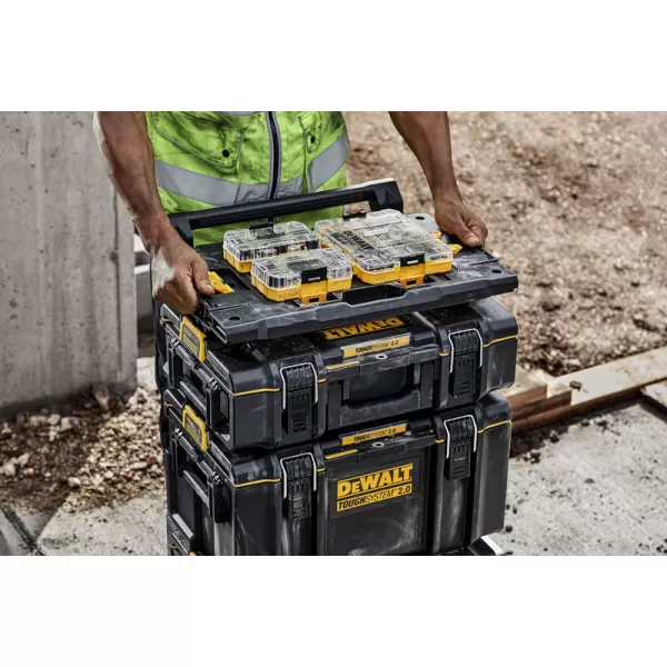 Adaptér na prepojenie Tstak s TOUGHSYSTEM DeWALT DWST08017-1