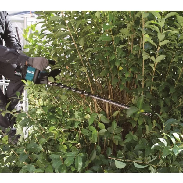 Aku plotostřih 600mm Li-ion XGT 40V bez aku Makita UH006GZ