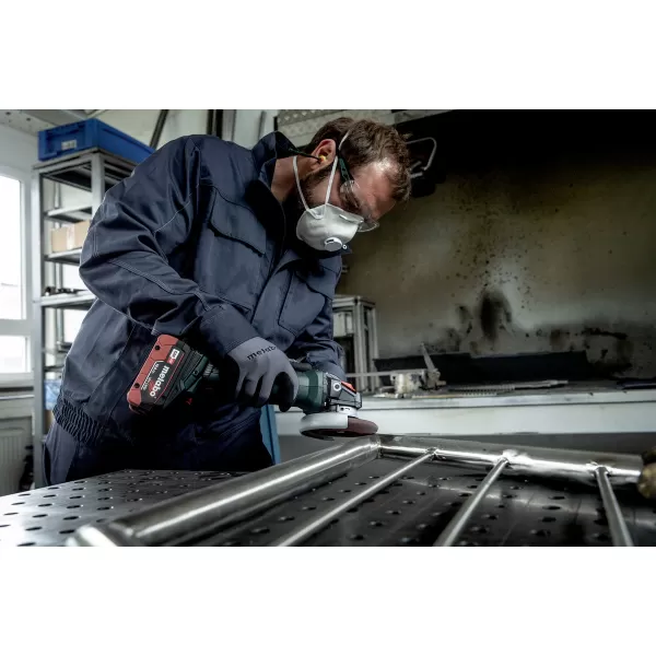 Aku úhlová bruska 18V bez aku WVB 18 LT BL 11-125 Quick Metabo 613091850