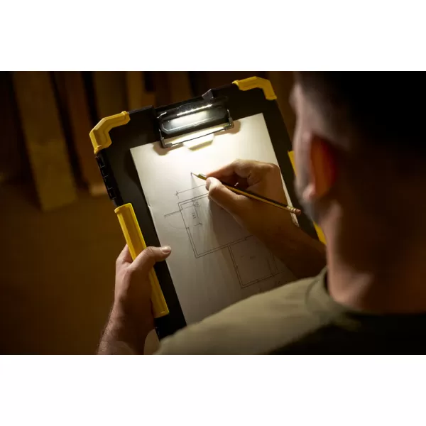 Schránka na dokumenty TSTAK s LED baterkou Stanley FatMax FMST82721-1