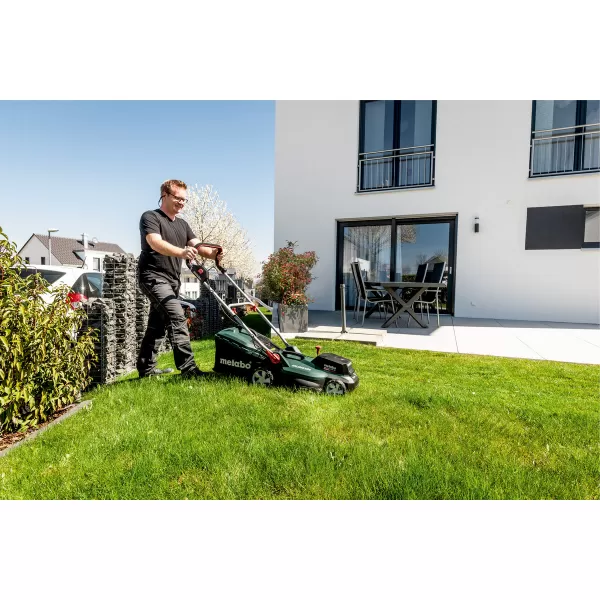 Aku sekačka na trávu 18V/2x5,2Ah RM 36-18 LTX BL 36 Metabo 601716650