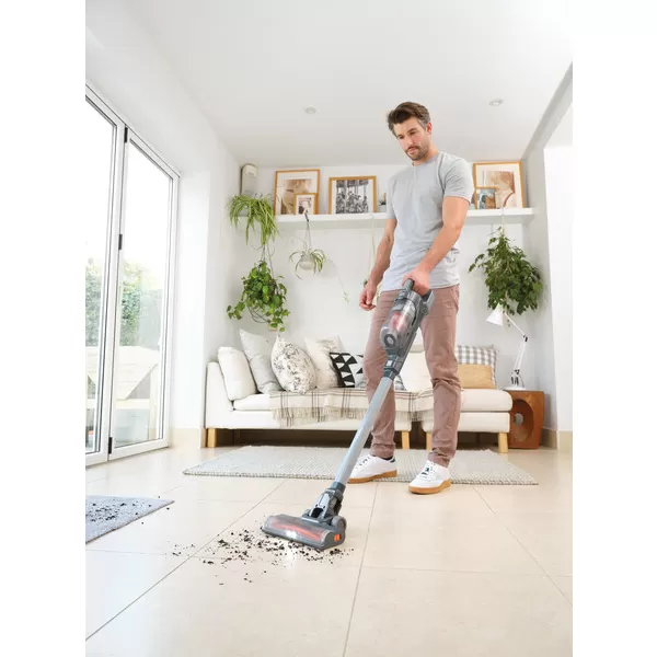 Aku tyčový vysavač 2V1 18V 1x2,0Ah s integrovaným akumulátorem Black&Decker BHFEA520J