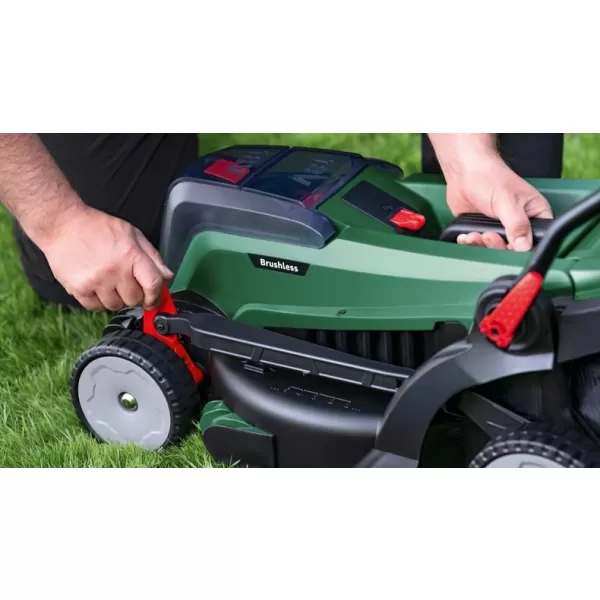 Aku sekačka 2x18V bez aku Bosch UniversalRotak 2x18V-37-550 06008B9E01