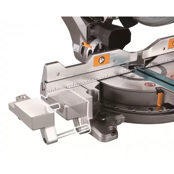 Aku pokosová píla 216mm Li-ion XGT 40V bez batérie Makita LS002GZ01