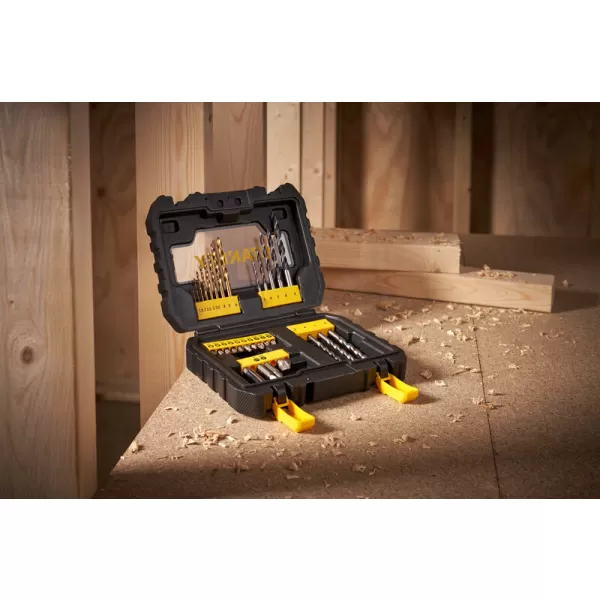 31dílná sada vrtáků do kovu Titanium/dřeva/zdiva, šroubovací bity, magnetický držák bitů, záhlubník Stanley STA88550