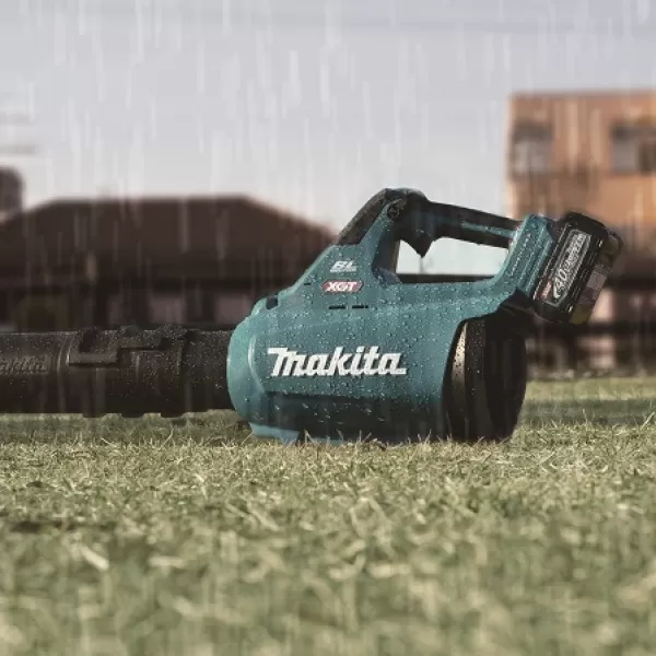 Aku set Makita XGT 40 V bez aku - Prořezávací pila UC029GZ01 + Ofukovač UB001GZ