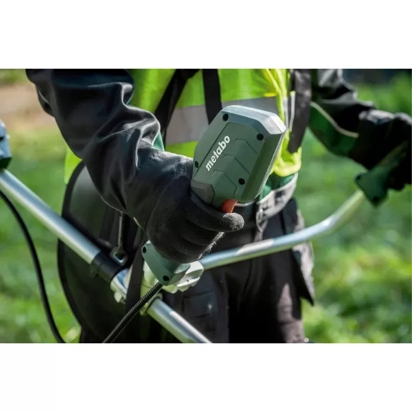 Aku křovinořez 18V bez aku FSB 36-18 LTX BL 40 Metabo 601611850