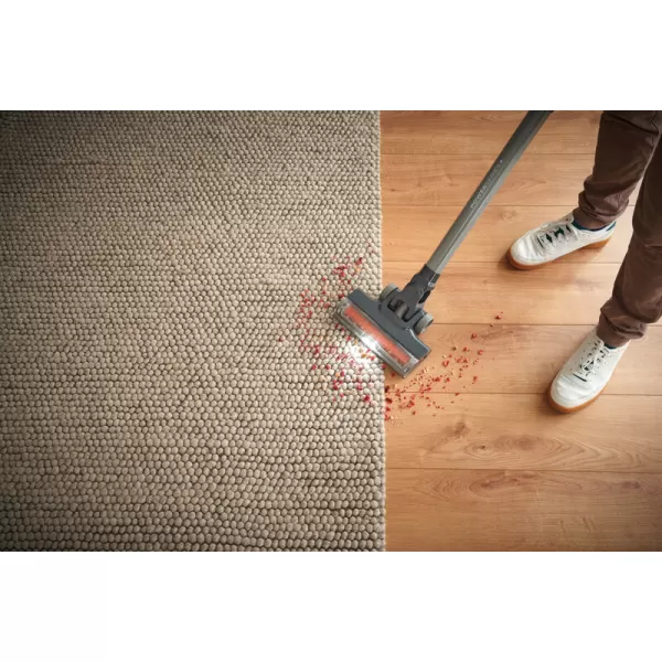 Aku tyčový vysavač 2V1 18V 1x2,0Ah s integrovaným akumulátorem Black&Decker BHFEA520J