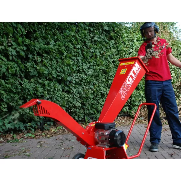 Profesionální drtič dřeva s elektrickým motorem GTM GTS 600 E GTM GTS 1300 PTO