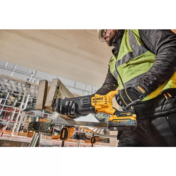 Aku mečová pila 18V 2x 5,0Ah XRP DeWALT POWERSTACK DCS386H2T
