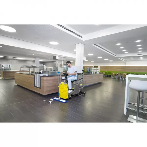 Podlahový mycí stroj s odsáváním BD 50/70 R Classic Bp Pack Kärcher 1.161-071.0