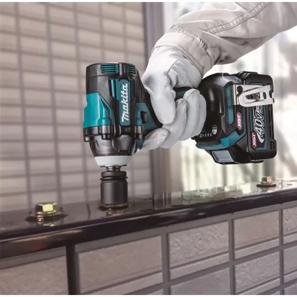 Aku rázový utahovák 1/2" XGT 40V/2x2,5Ah Makita TW004GD201