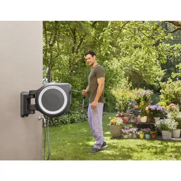 Nástěnný box na hadici Gardena RollUp M/L bílý 18622-20
