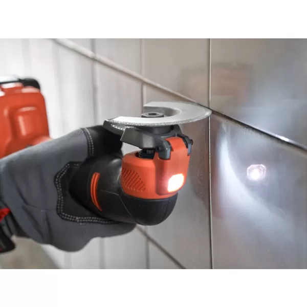 Aku multifunkční oscilační bruska 18V 1x2,0Ah Black&Decker BDCOS18D1K