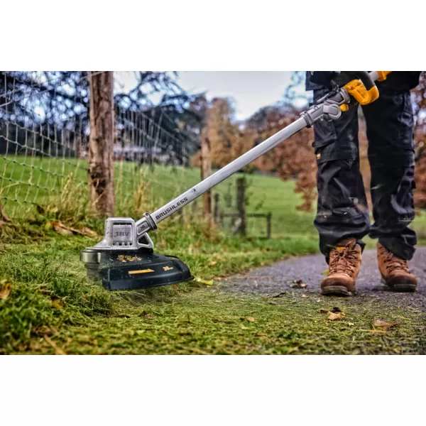 Aku strunová sekačka 18V bez aku DeWALT DCMST561N