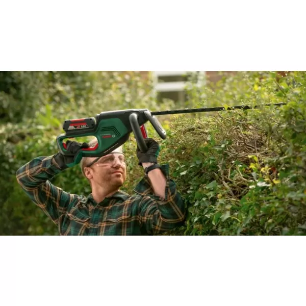 Aku teleskopické nůžky na živé ploty 2,0Ah Bosch AdvancedHedgeCut 36V-65-28 0 600 84A 300