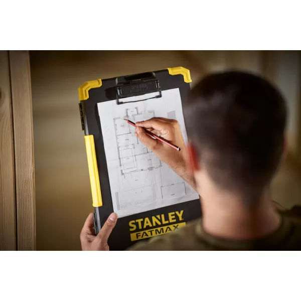 Schránka na dokumenty TSTAK s LED baterkou Stanley FatMax FMST82721-1