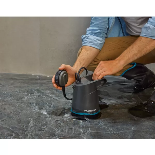 Ponorné čerpadlo pro čistou vodu 2v1 20000 BASIC Gardena 9016-47