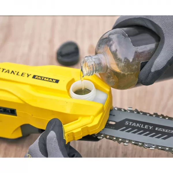 Aku řetězová pila s prodlouženou rukojetí 18V 1x4,0Ah STANLEY FATMAX V20 SFMCPS720M1