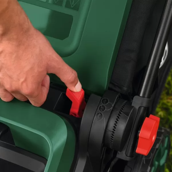 Aku sekačka 18V bez aku Bosch Rotak 18V2-38 06008B9M01