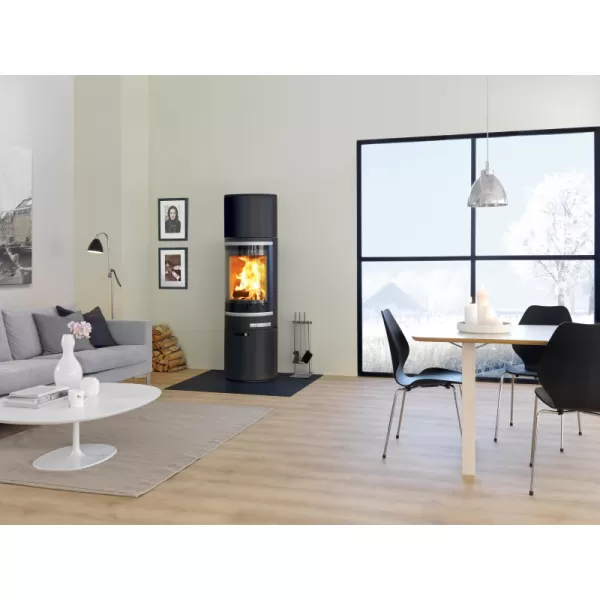 Krbová kamna SCAN 85-4, vnitřní díly keramické, hliníkové lišty, černý lak