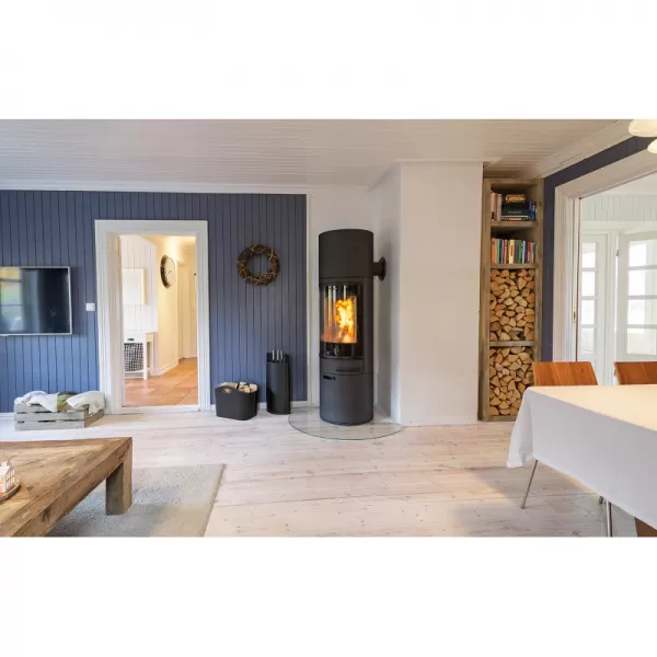 Krbová kamna SCAN 85-3, vnitřní díly keramické, černé lišty, černý lak