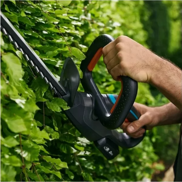 Aku nůžky na živý plot EasyCut 1x2,0Ah 45/18V - set Gardena 14734-20