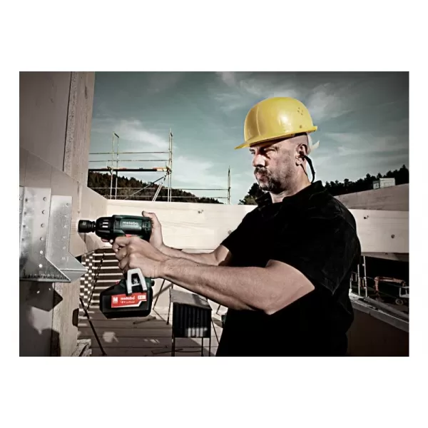 Aku rázový uťahovák 2x4,0Ah LiHD Metabo SSW 18 LTX 400 BL