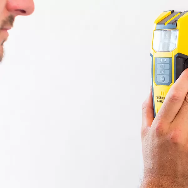 Podpovrchový vyhledávač S300 Stanley FMHT0-77407