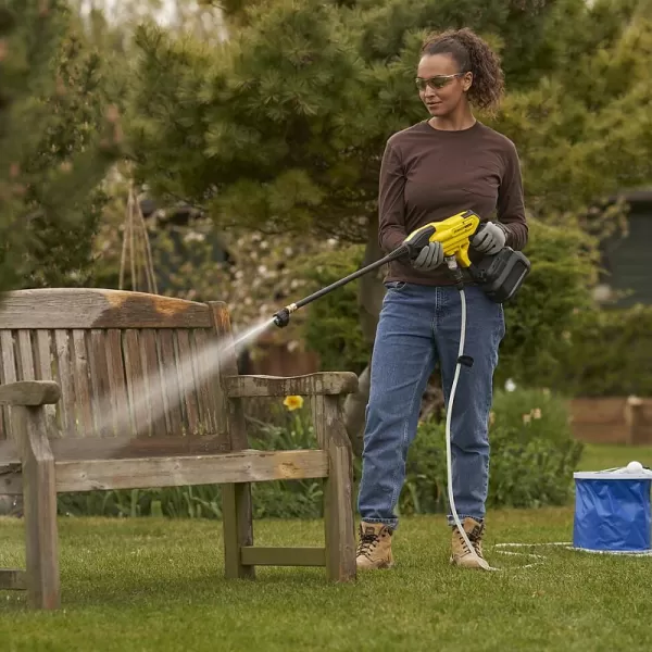 Aku tlaková myčka V20 18V 1x4,0Ah Stanley FatMax SFMCPC93M1