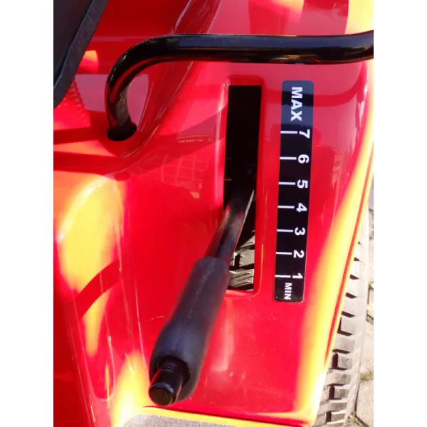 Záhradný traktor WB 2022 SPIRIT Premium - RED LINE Weibang 02E2141